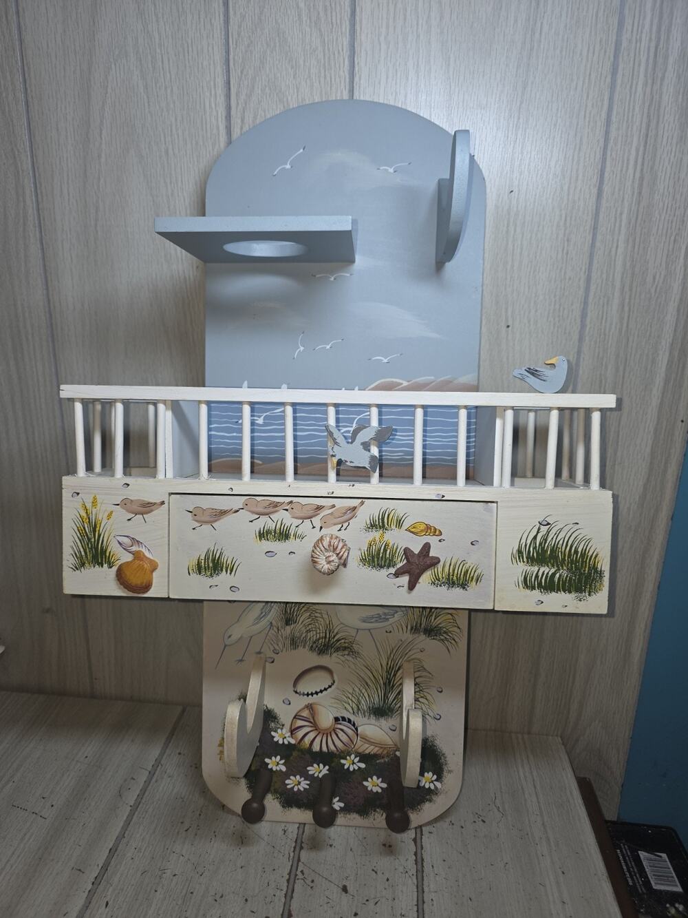 Vintage Beach Themed Bathroom Organizer Shelf Caddy Wood Beach House READ